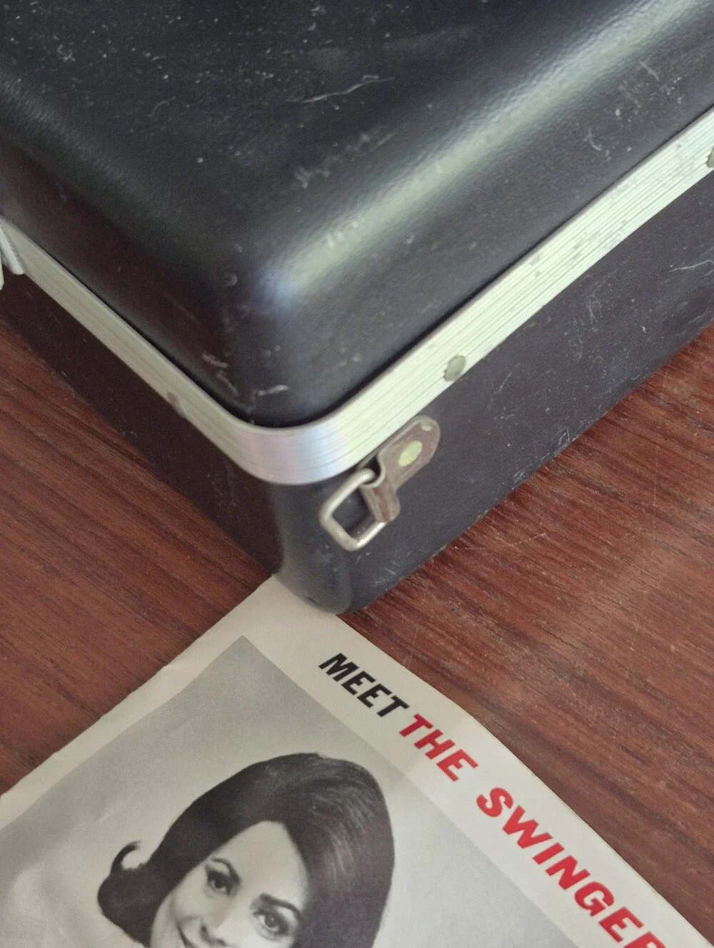 Polaroid The SWINGER Land Camera with Case